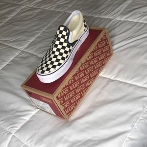 Vans slip-on. New!